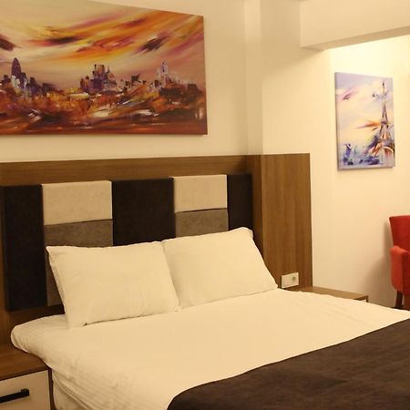 Rivada Hotel Kartepe Esterno foto