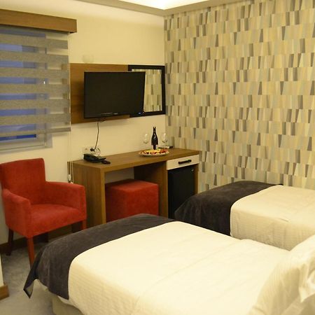 Rivada Hotel Kartepe Esterno foto