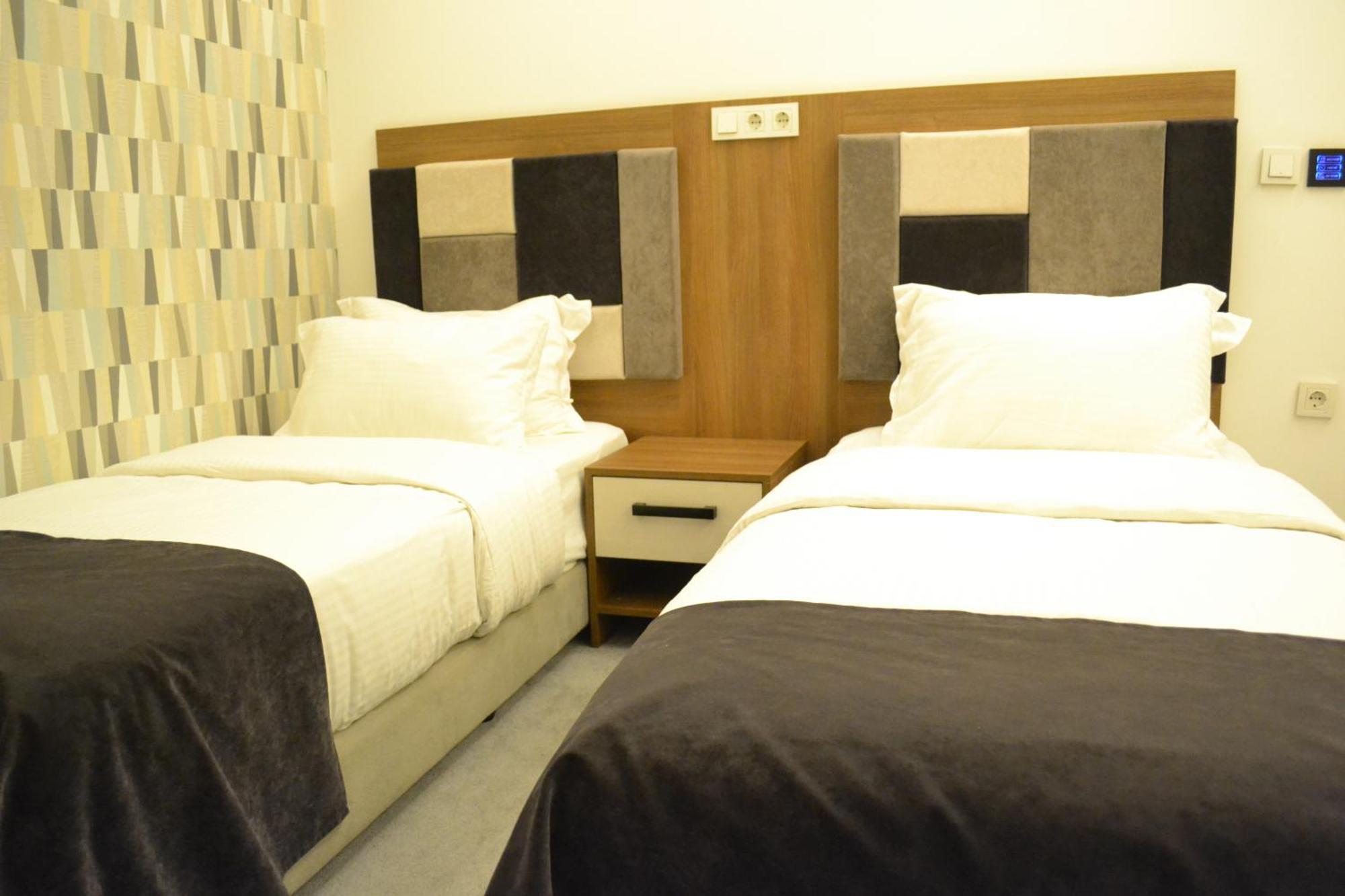 Rivada Hotel Kartepe Esterno foto