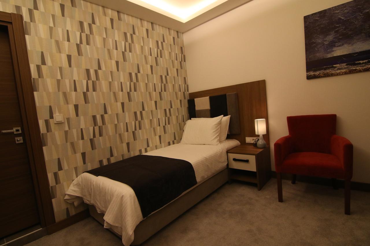 Rivada Hotel Kartepe Esterno foto