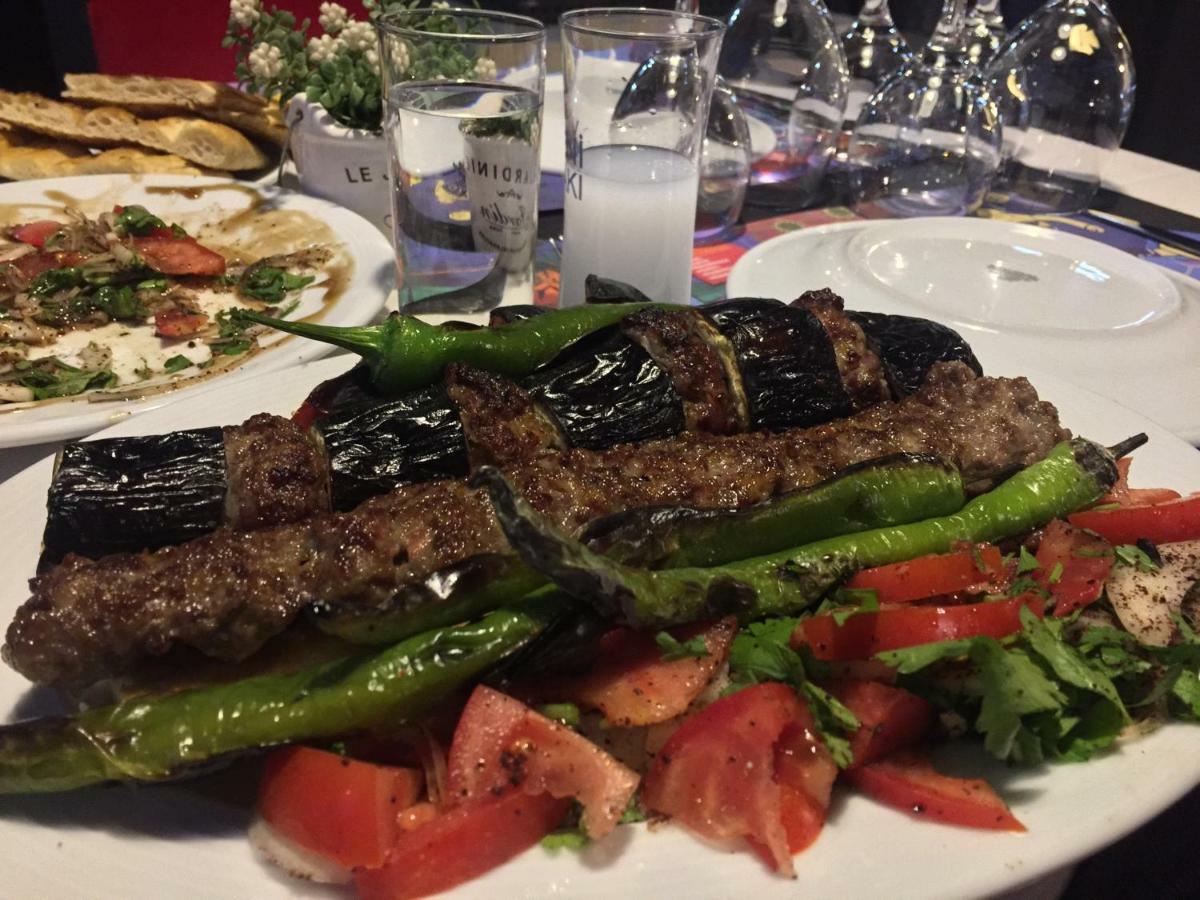 Rivada Hotel Kartepe Esterno foto